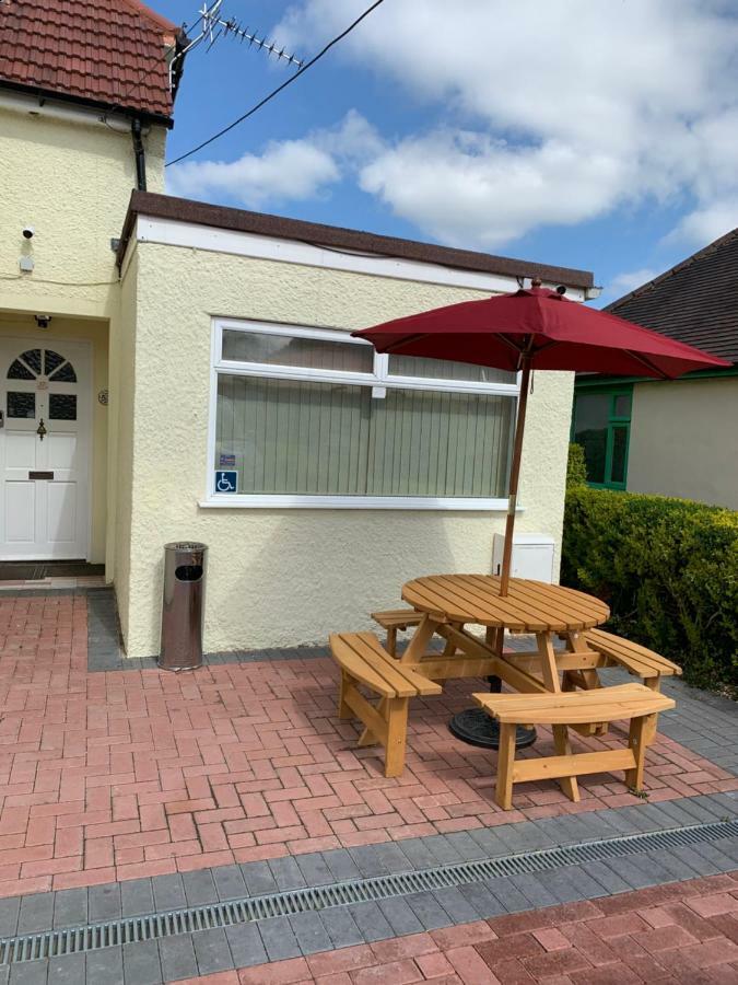 Oxford Bed And Breakfast Kidlington Exterior photo
